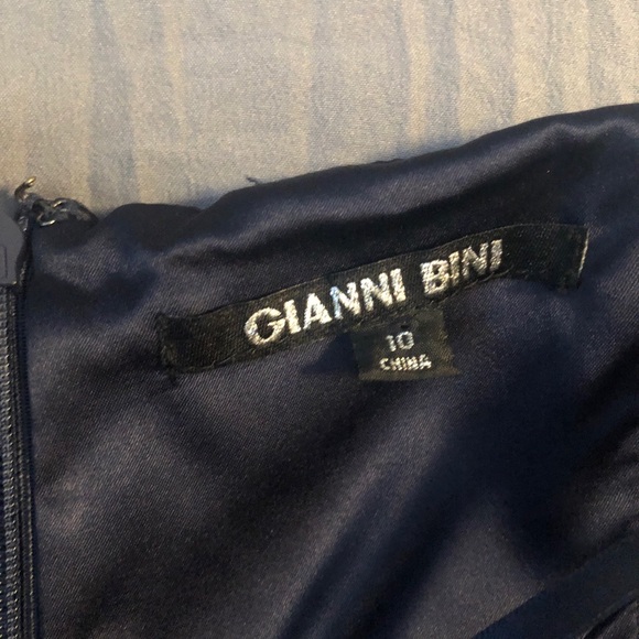 Gianni Bini One Shoulder Cascading Dress - Picture 4 of 7